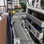 恵比寿駅から徒歩1分 渋谷3分 新宿10分 30M2でゆったり 最高の立地 403号室